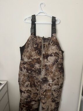 Bass Pro Shops Prairie She Confluence Bib - Brown Camouflage